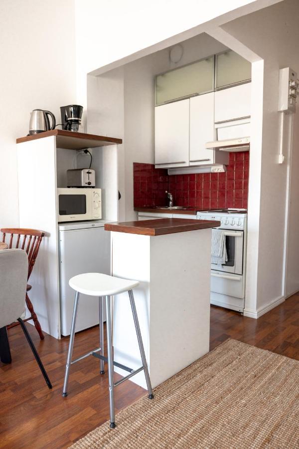 2Ndhomes Cozy Helsinki Center Studio With Park View المظهر الخارجي الصورة