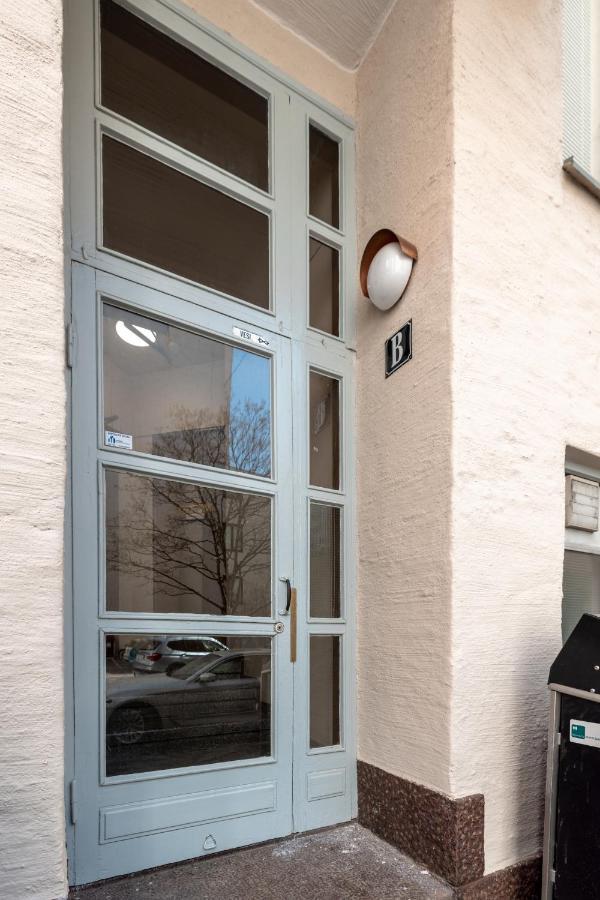 2Ndhomes Cozy Helsinki Center Studio With Park View المظهر الخارجي الصورة