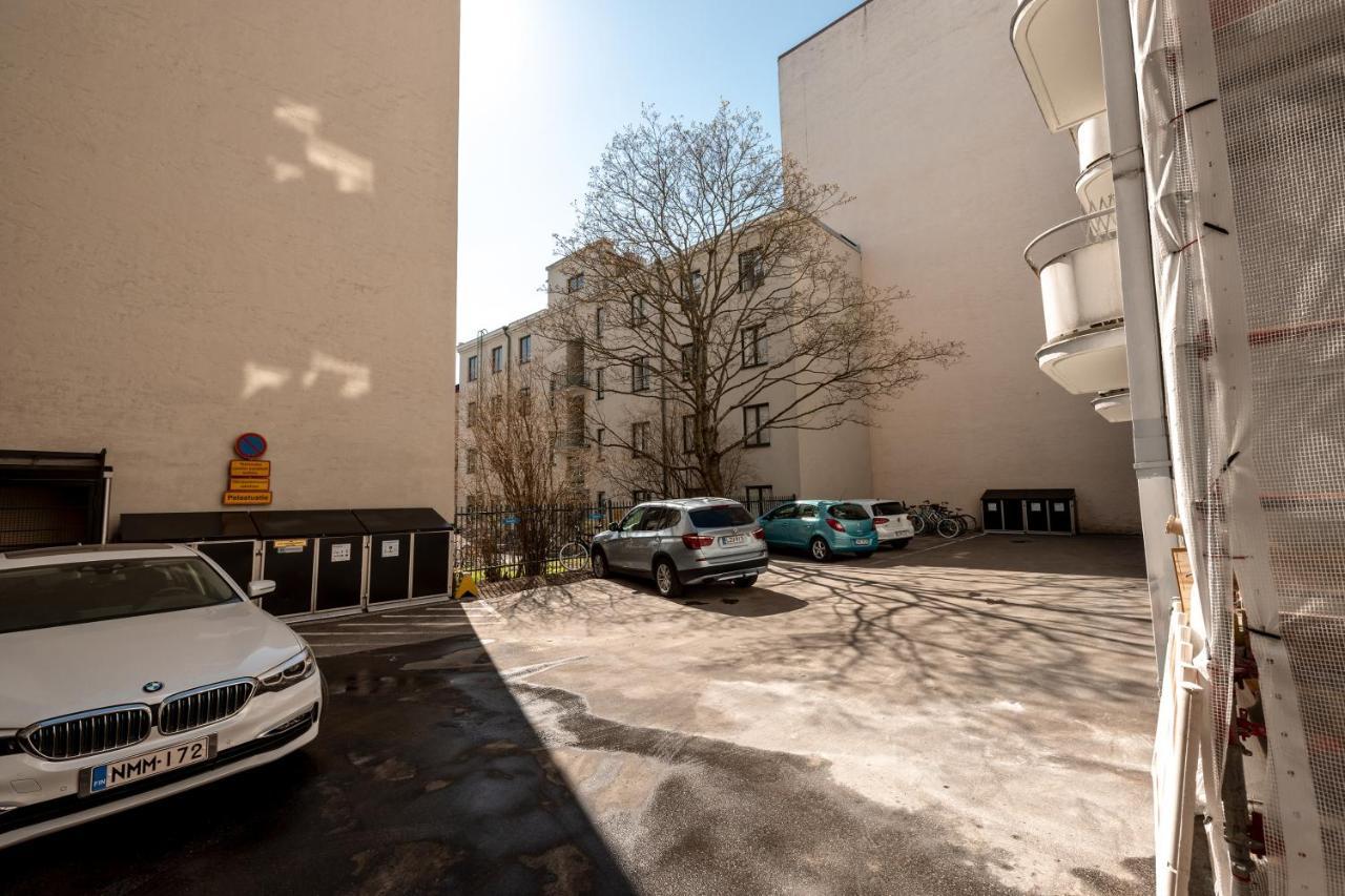 2Ndhomes Cozy Helsinki Center Studio With Park View المظهر الخارجي الصورة